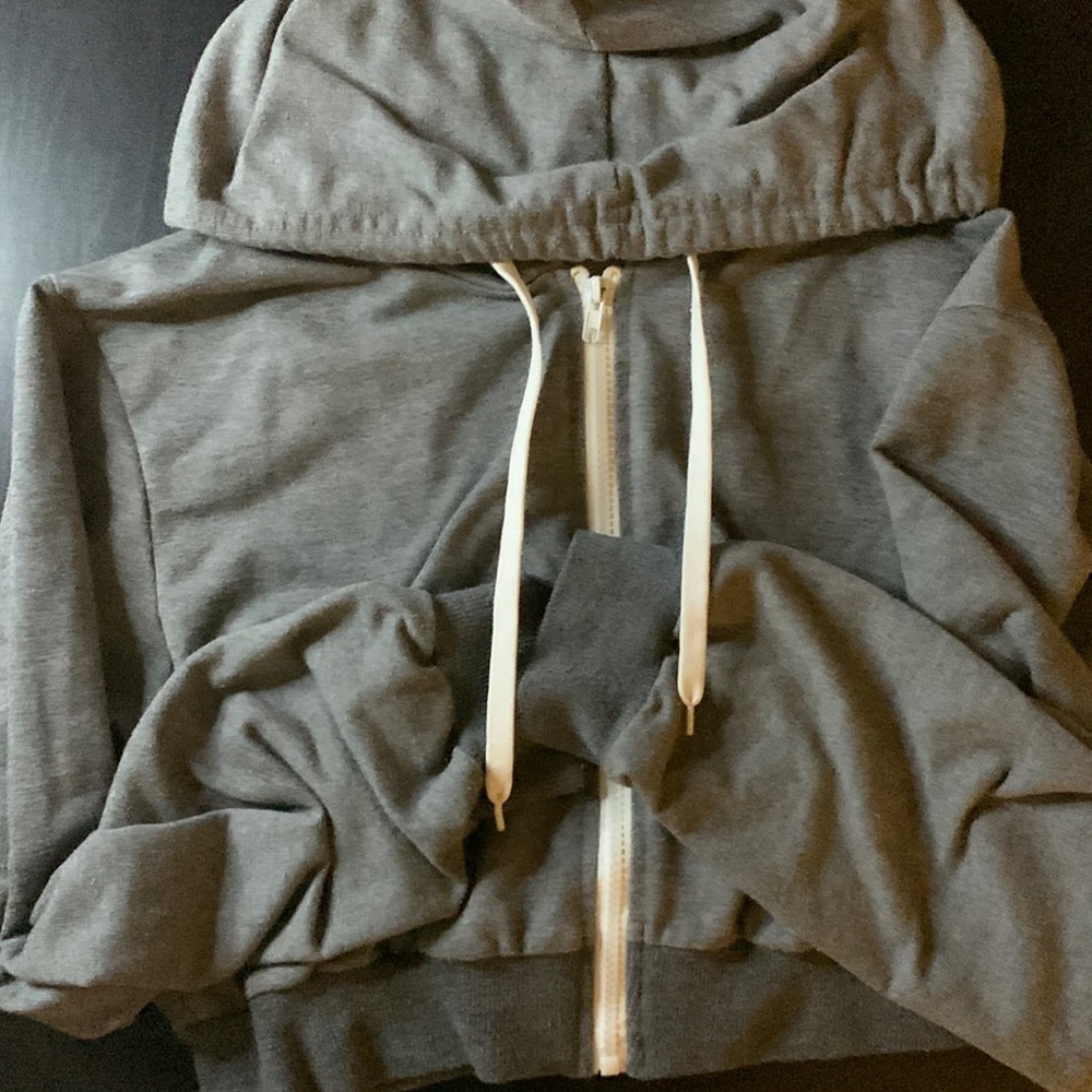 crop jacket
